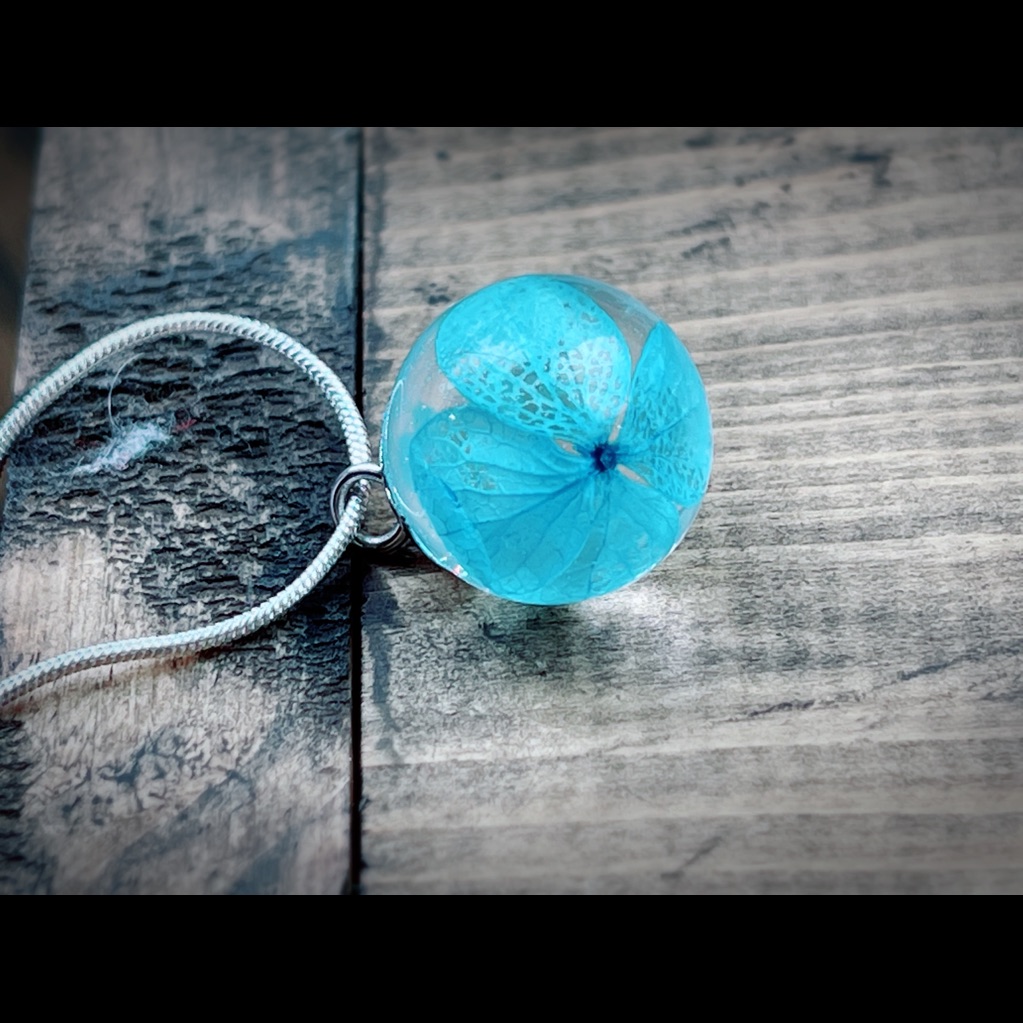 Hydrangea Necklace
